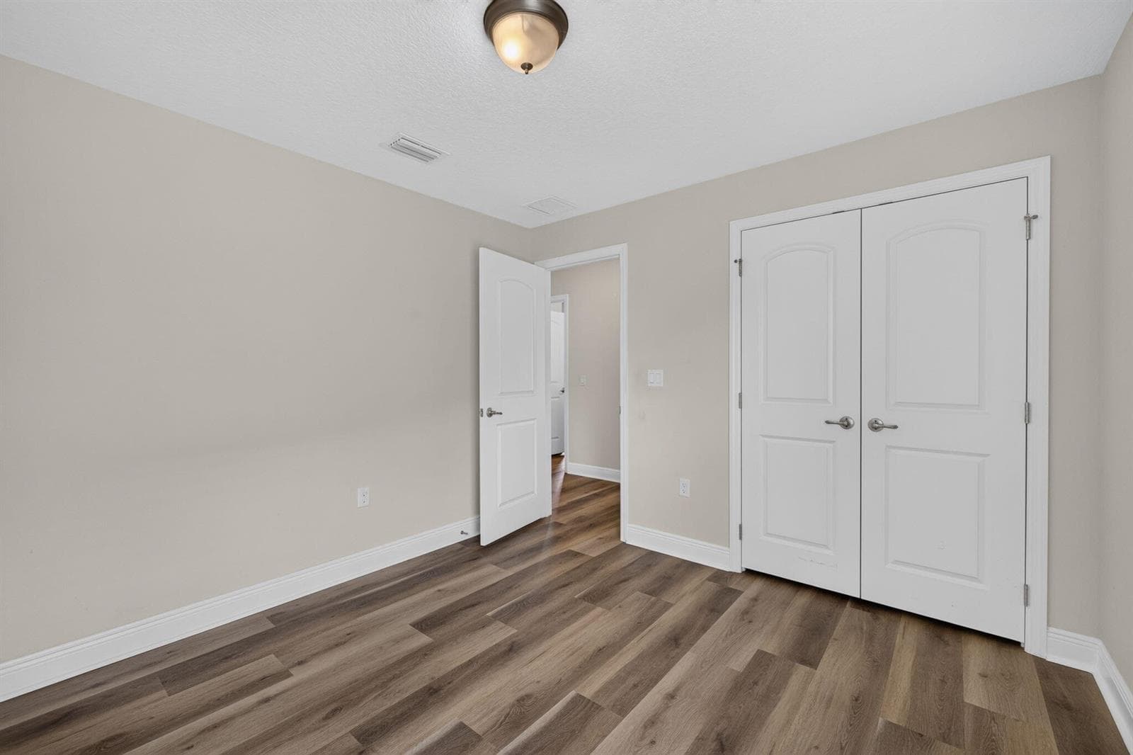 5852 NW Ethel Court photo 22