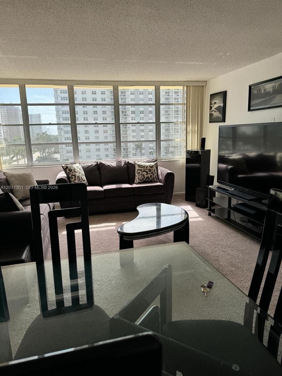 1825 S Ocean Dr 514 photo 8