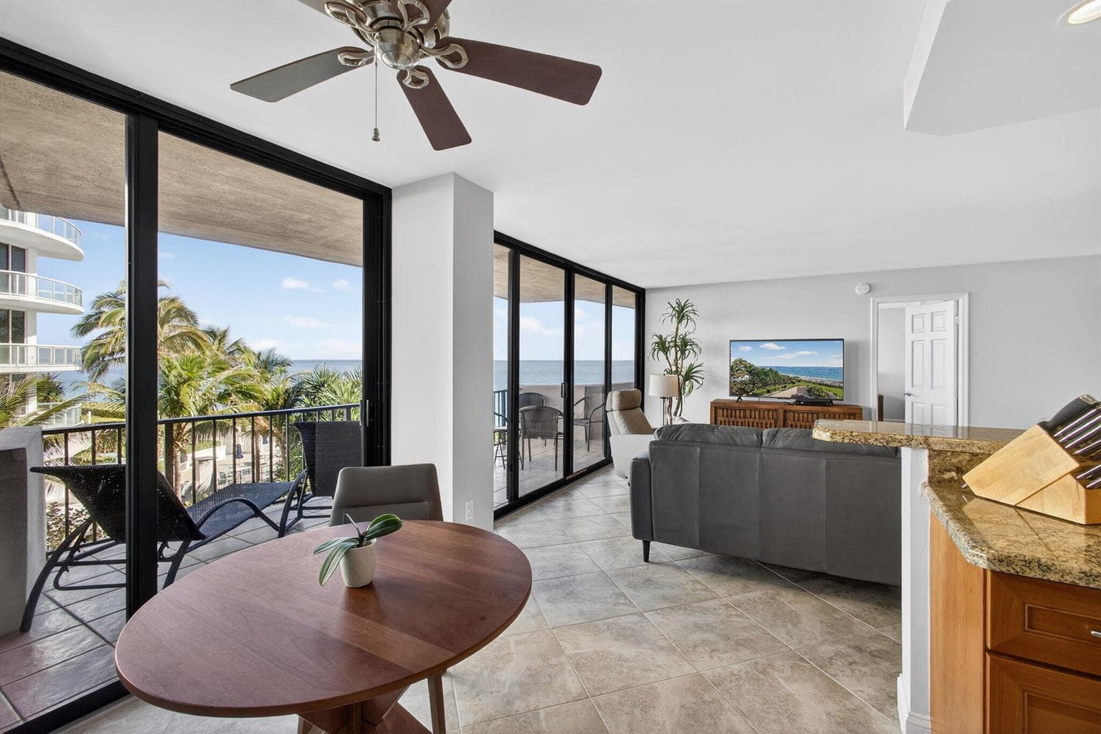 4200 N Ocean Drive 1-406 photo 13