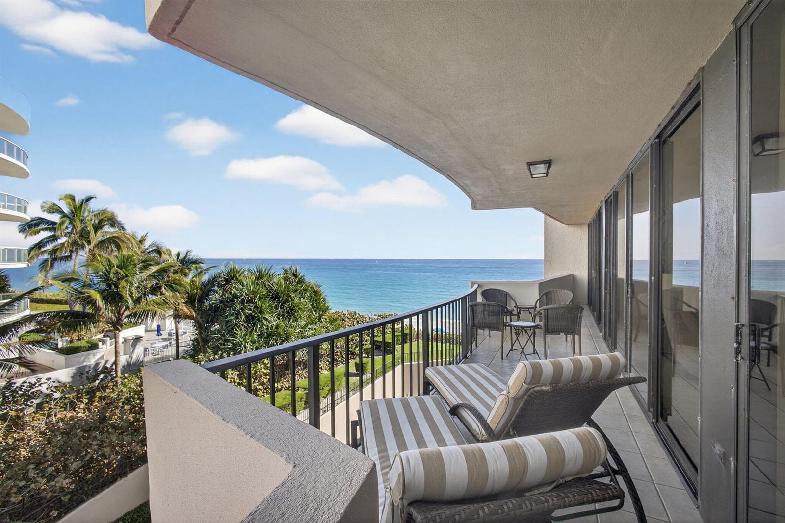 4200 N Ocean Drive 1-406 photo 5