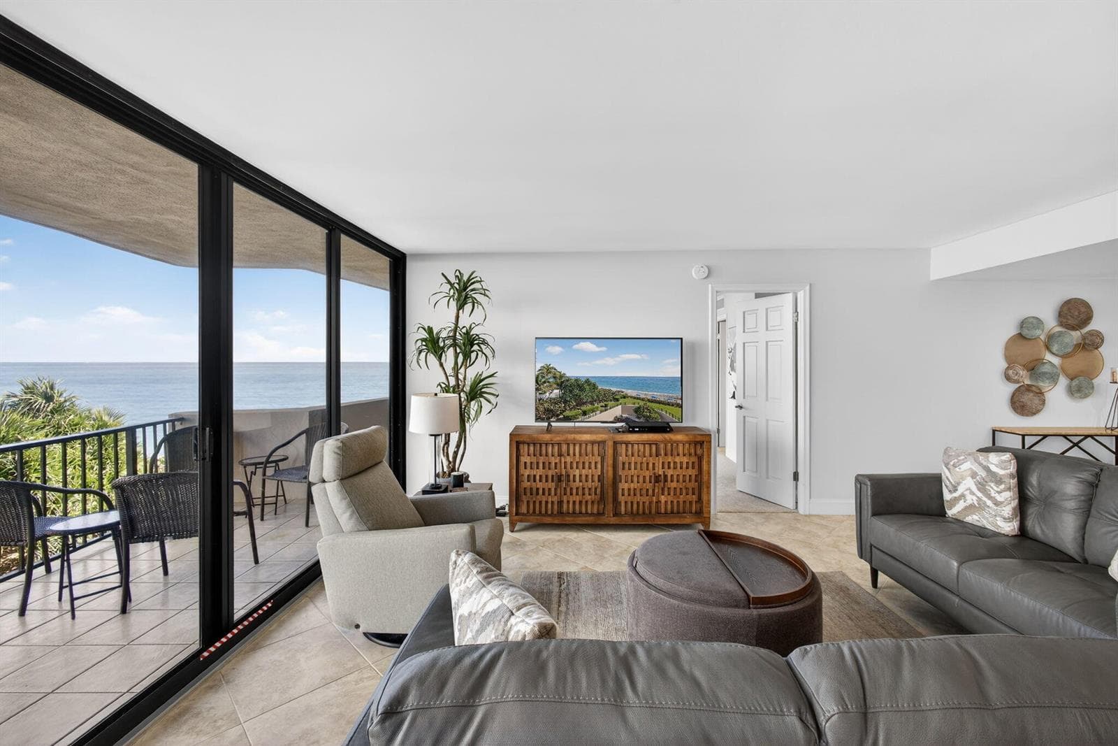 4200 N Ocean Drive 1-406 photo 19