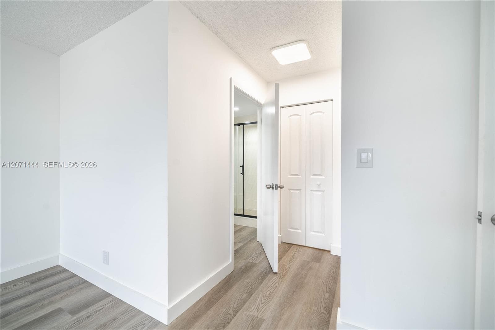 2781 Taft St 204 photo 22