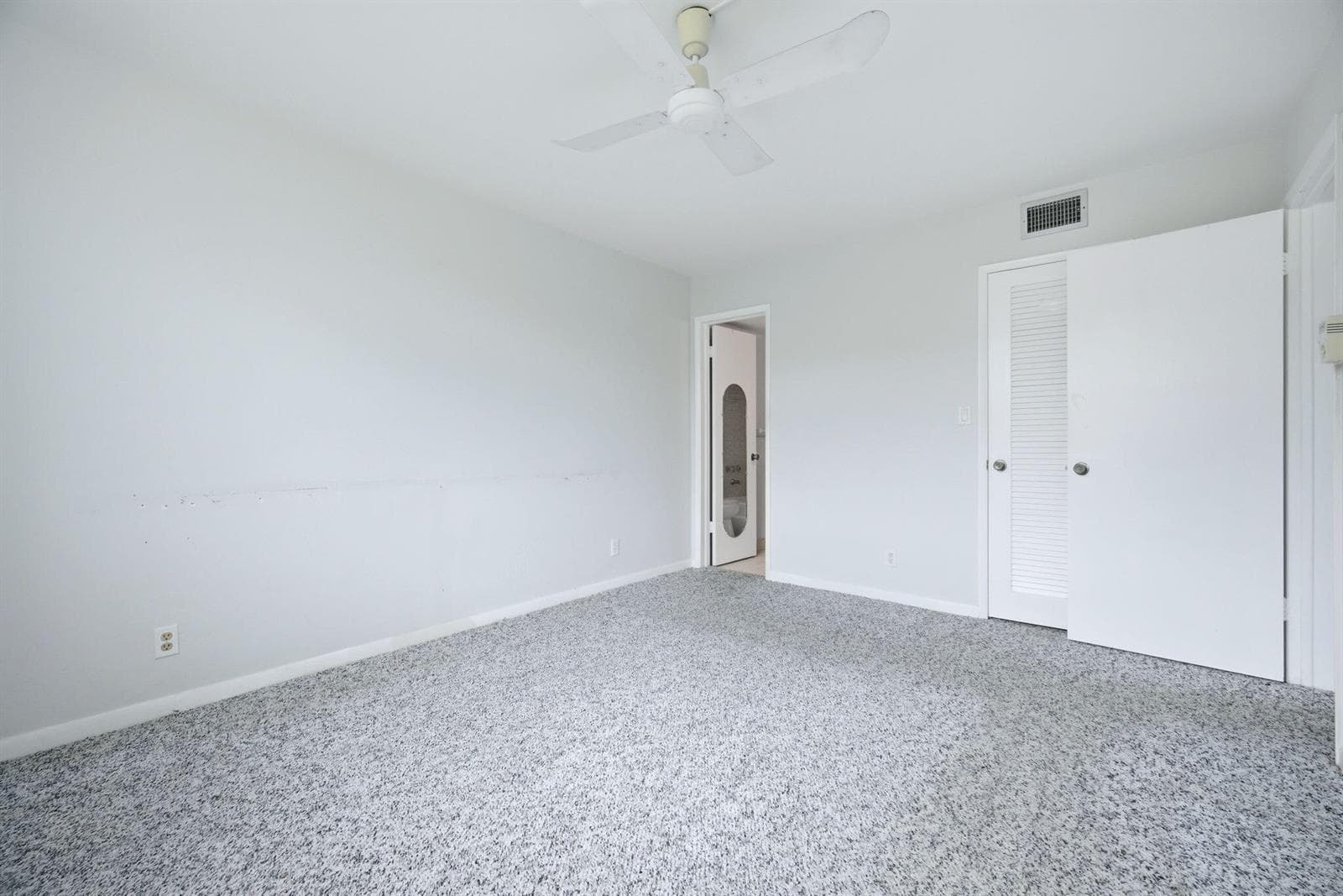 4502 N Federal Highway photo 12