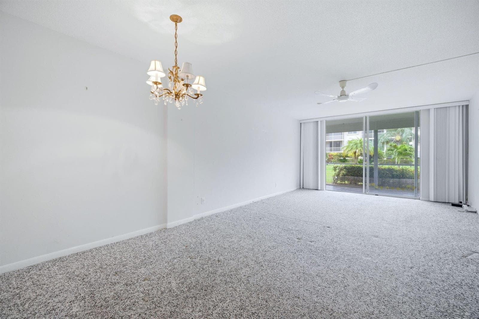 4502 N Federal Highway photo 7