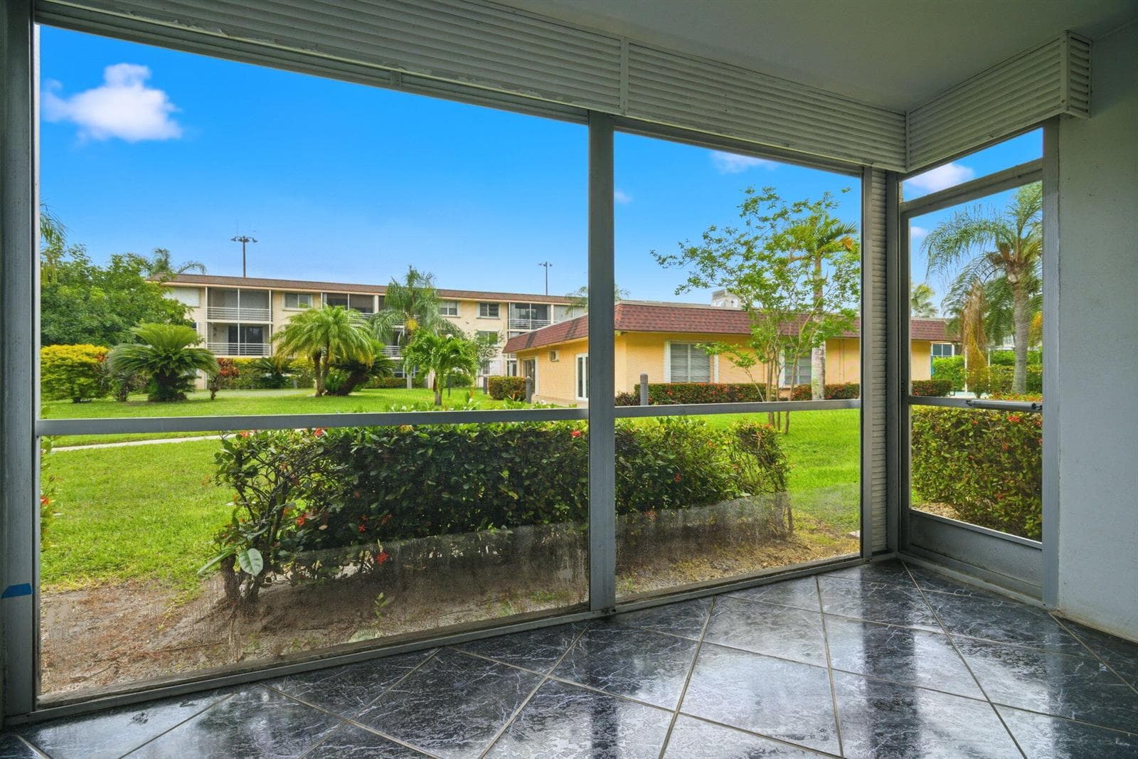 4502 N Federal Highway photo 18