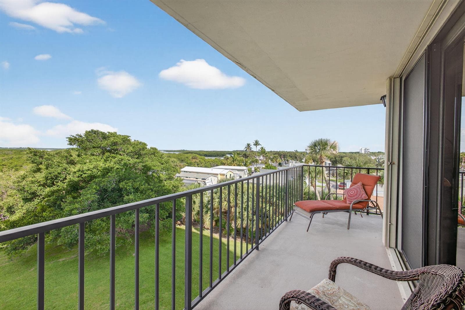 5059 N Hwy A1A 406 photo 17
