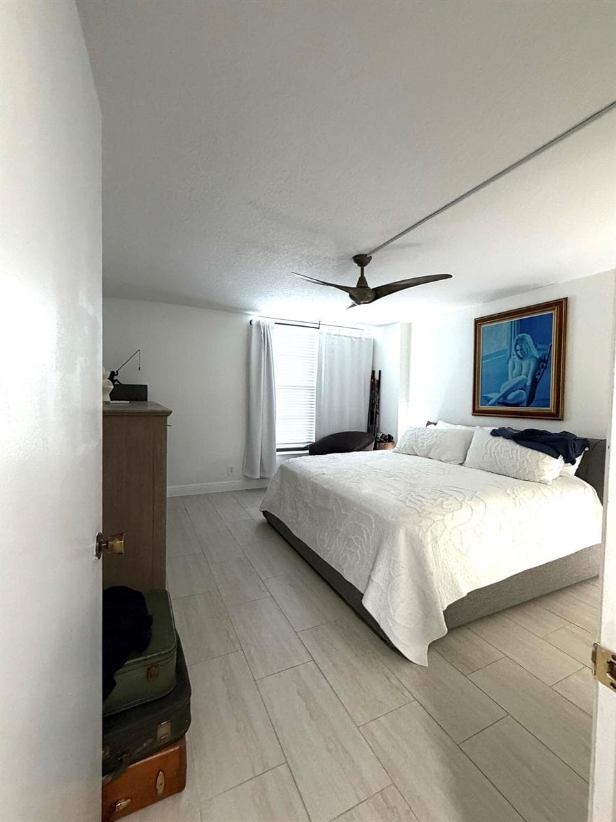 20 ROYAL PALM Way 3020 photo 14