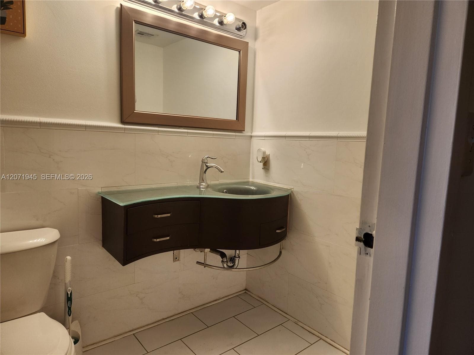 7601 E Treasure Dr 1501 photo 18
