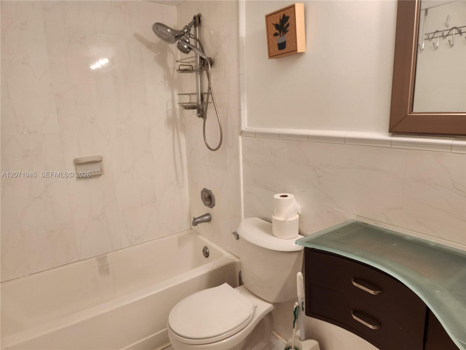 7601 E Treasure Dr 1501 photo 8