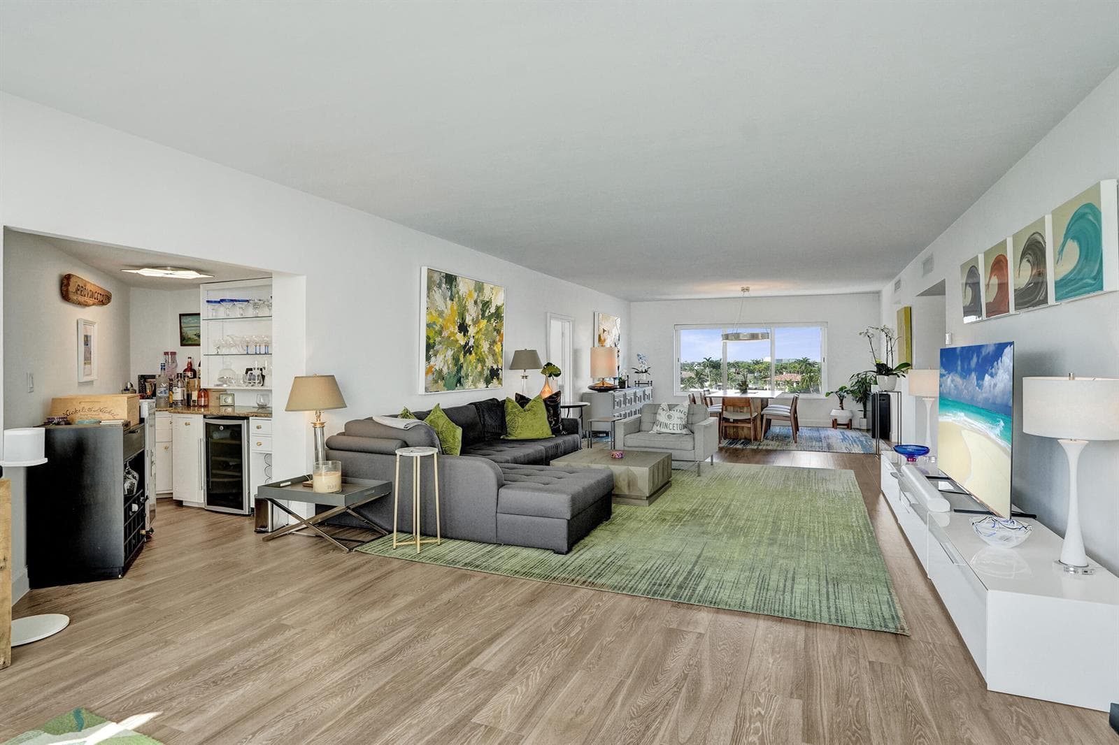 333 Sunset Drive 401 photo 16