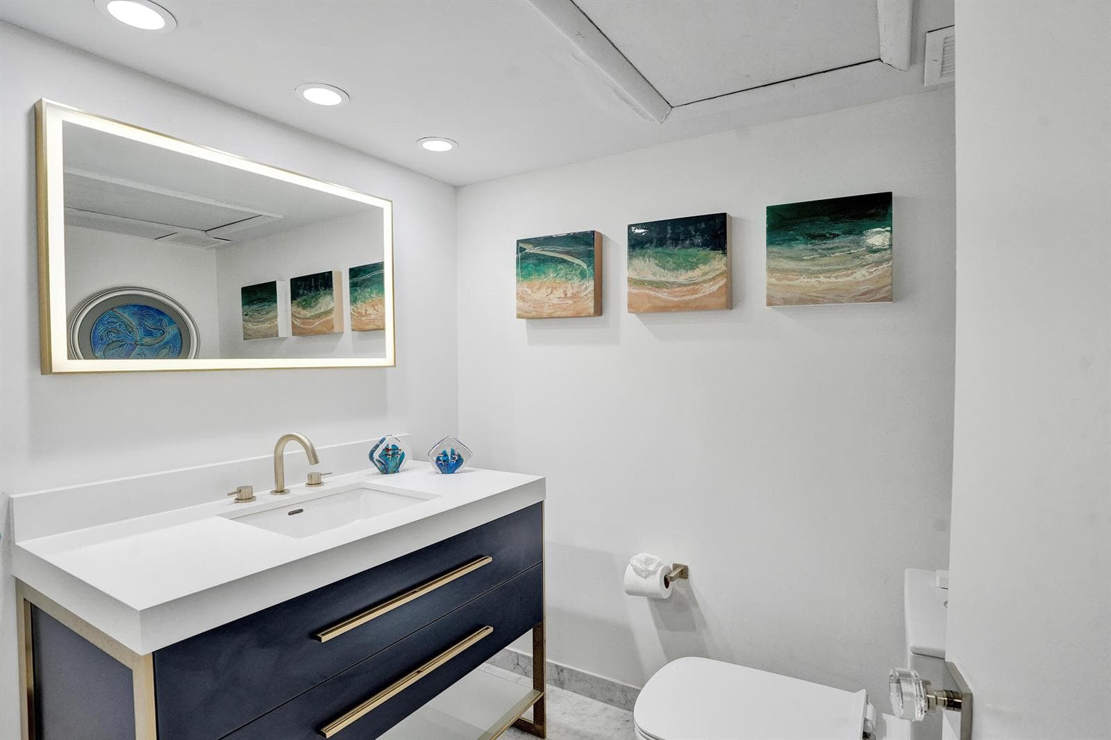 333 Sunset Drive 401 photo 12