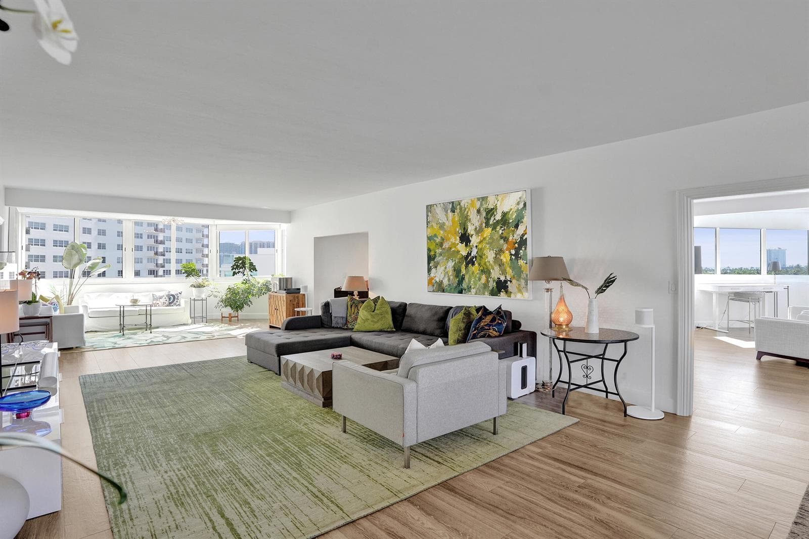 333 Sunset Drive 401 photo 18