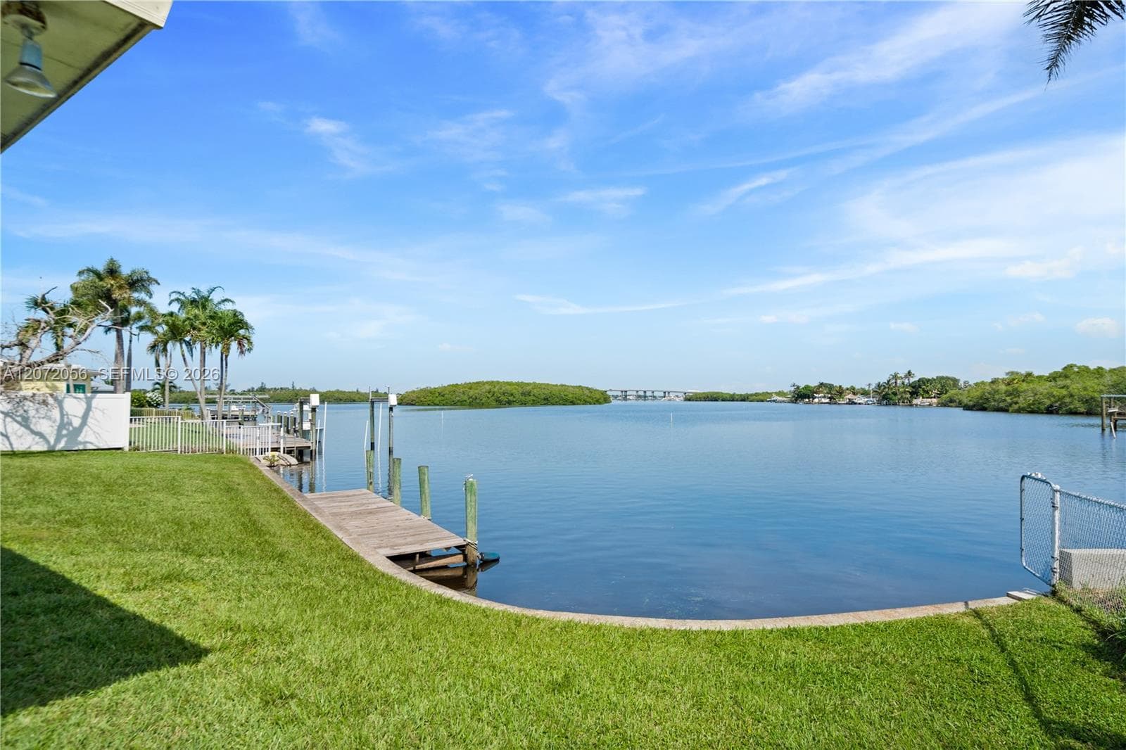 216 SW Cabana Point Cir photo 24