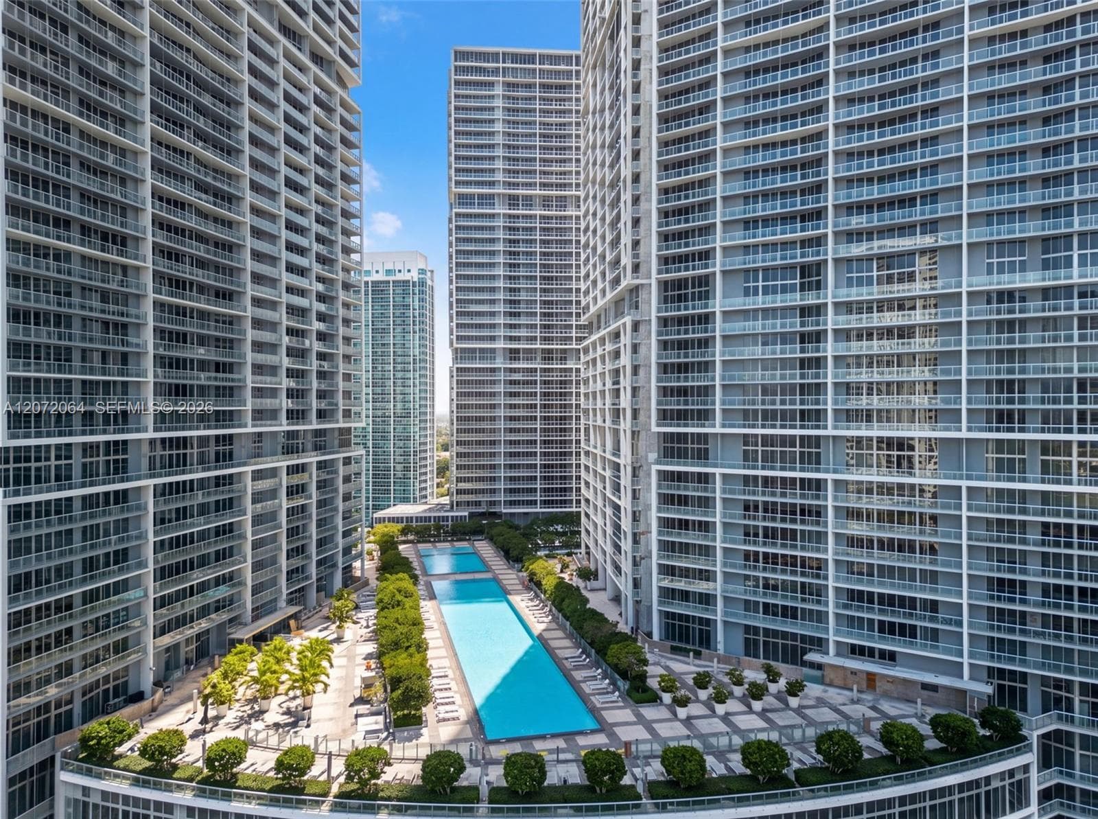 465 Brickell Ave 419 photo 2