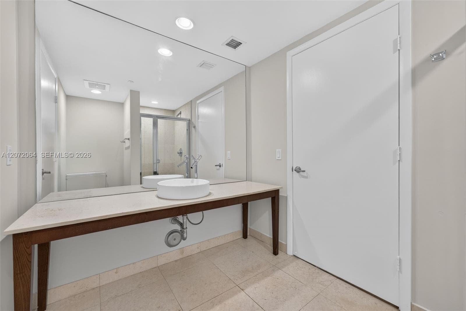 465 Brickell Ave 419 photo 16