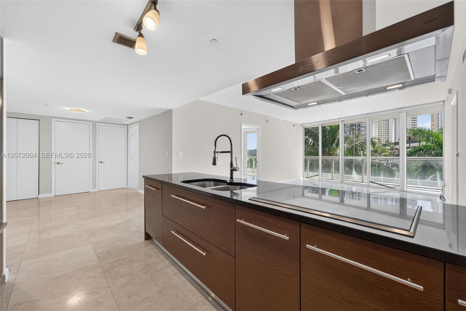 465 Brickell Ave 419 photo 7