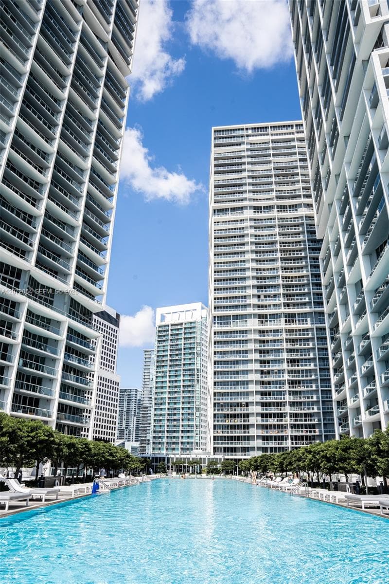 465 Brickell Ave 419 photo 20