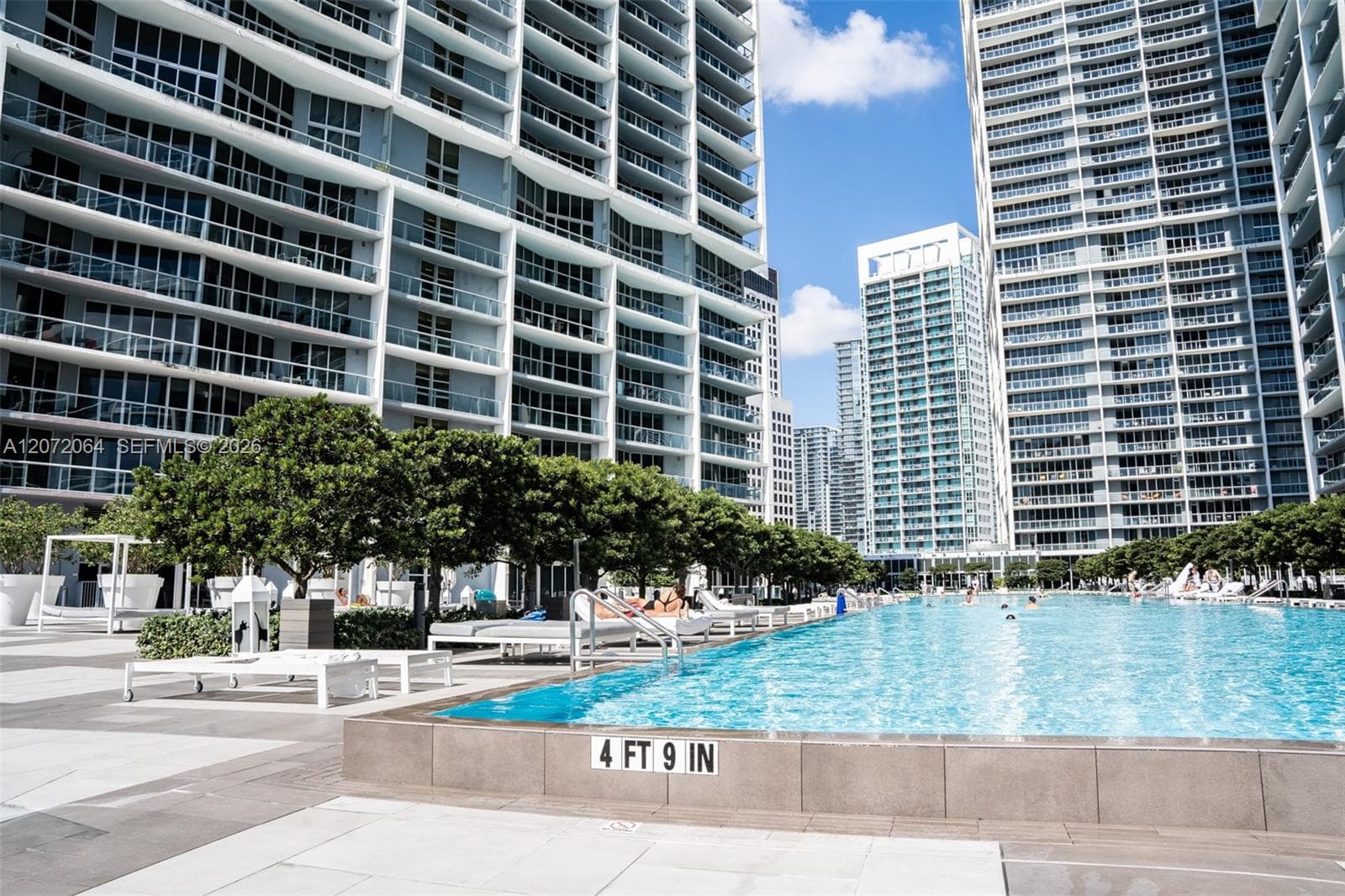 465 Brickell Ave 419 photo 19