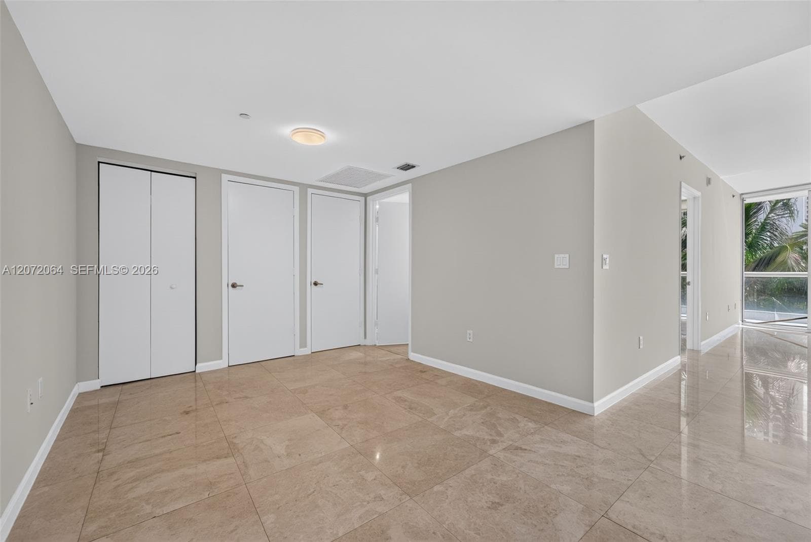465 Brickell Ave 419 photo 8