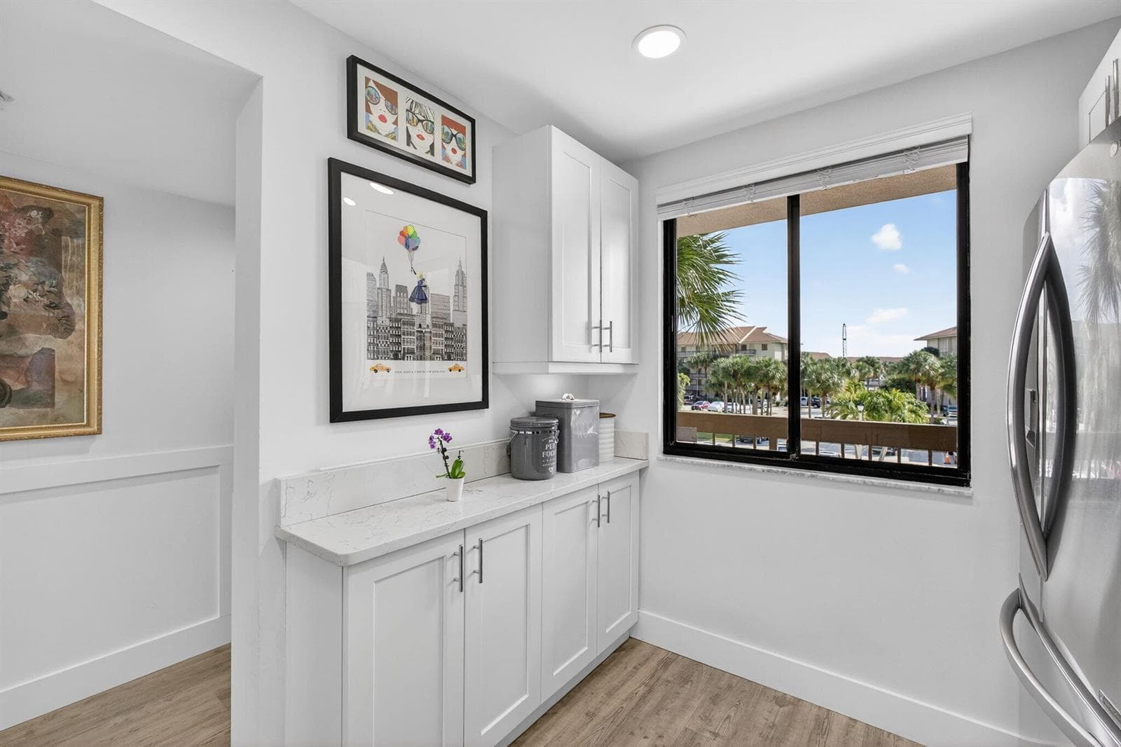 1901 MARINA ISLE Way 304 photo 8
