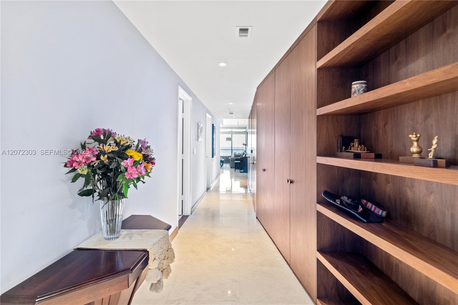 3737 Collins Ave S-701 photo 22