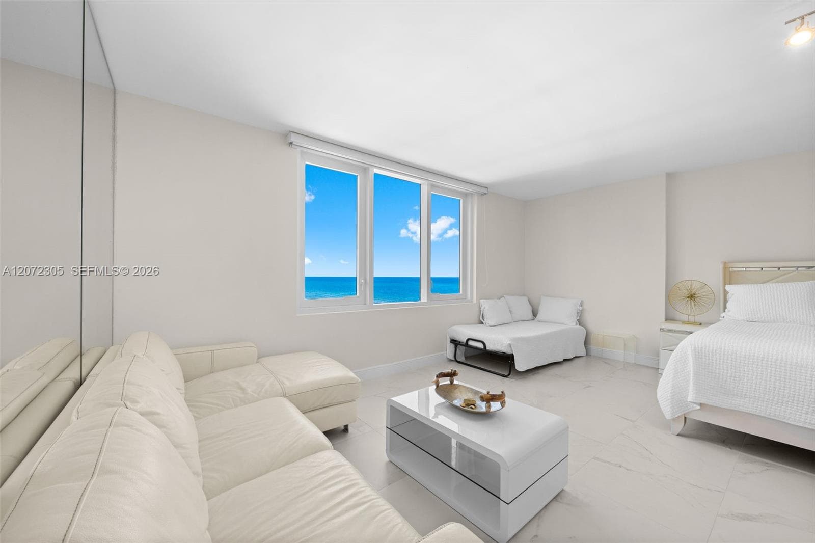 2301 Collins Ave 1014 photo 16