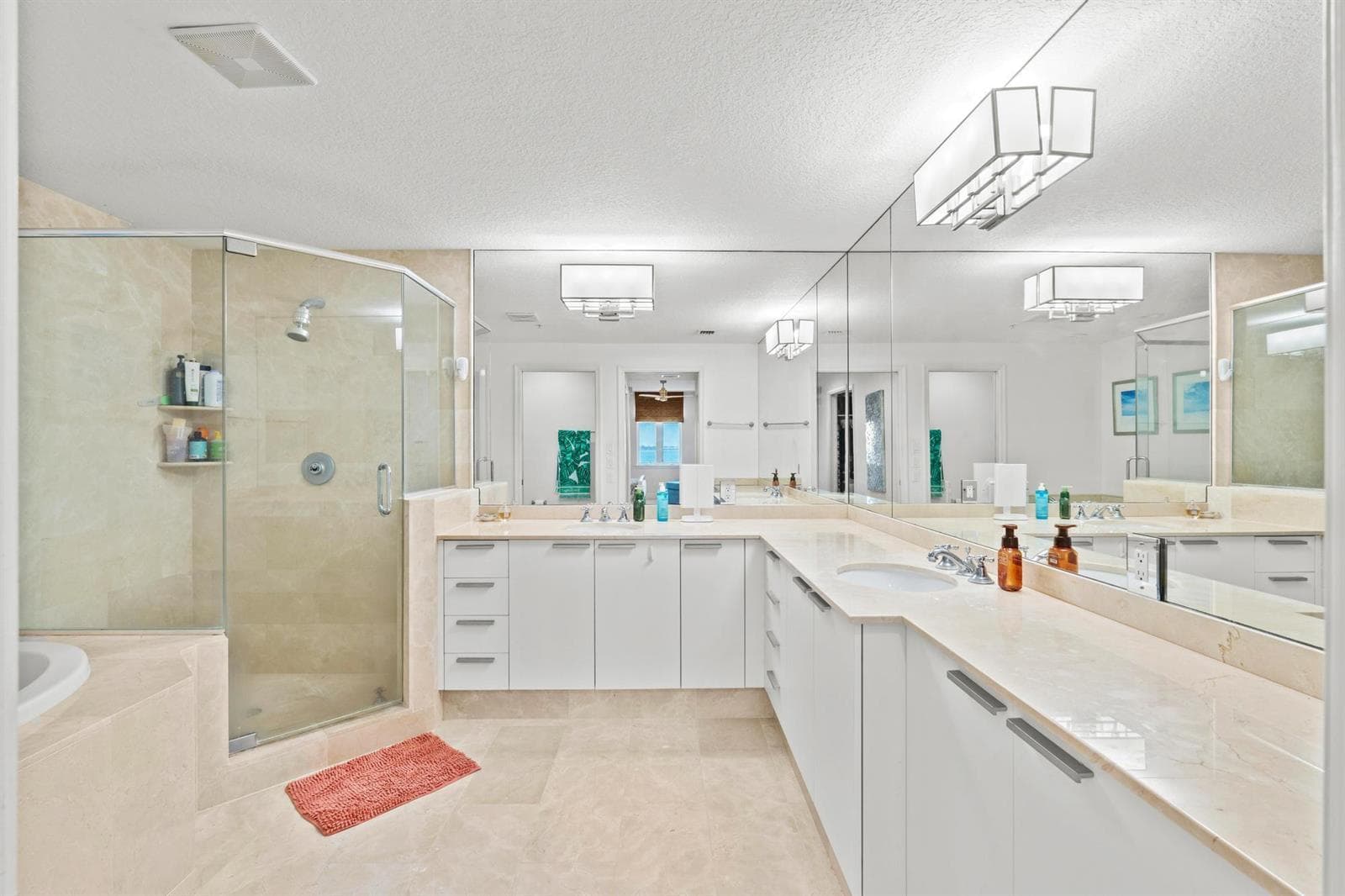 309 E OCEAN Avenue 304 photo 23