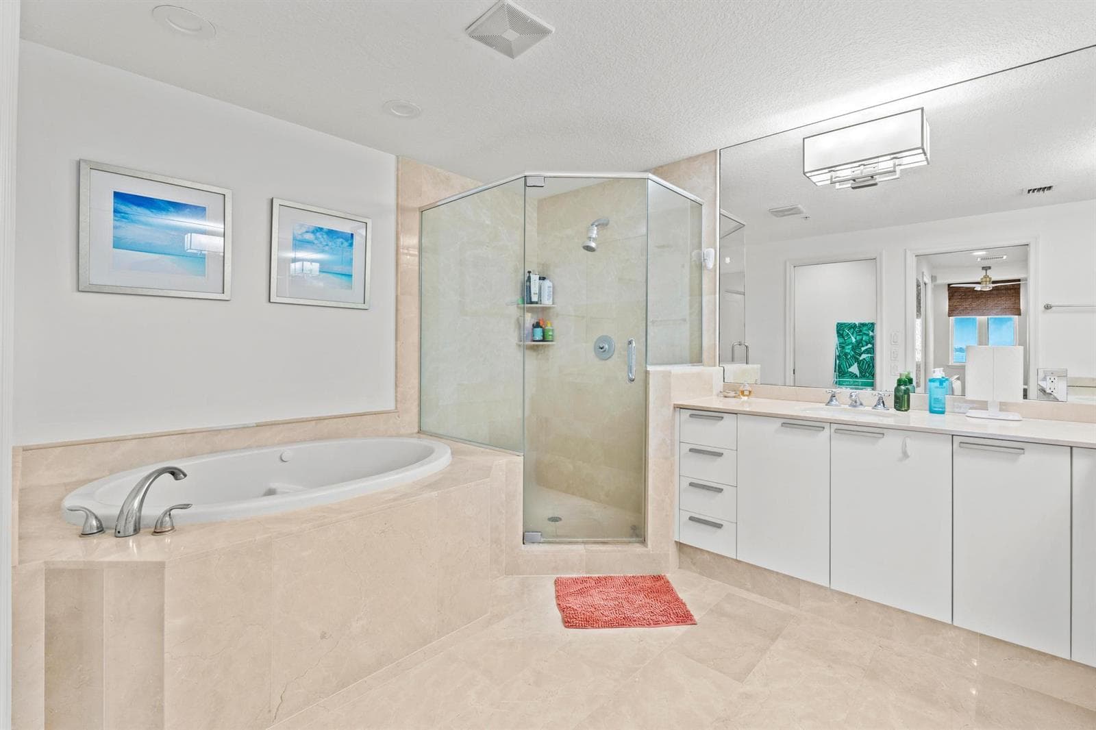 309 E OCEAN Avenue 304 photo 22