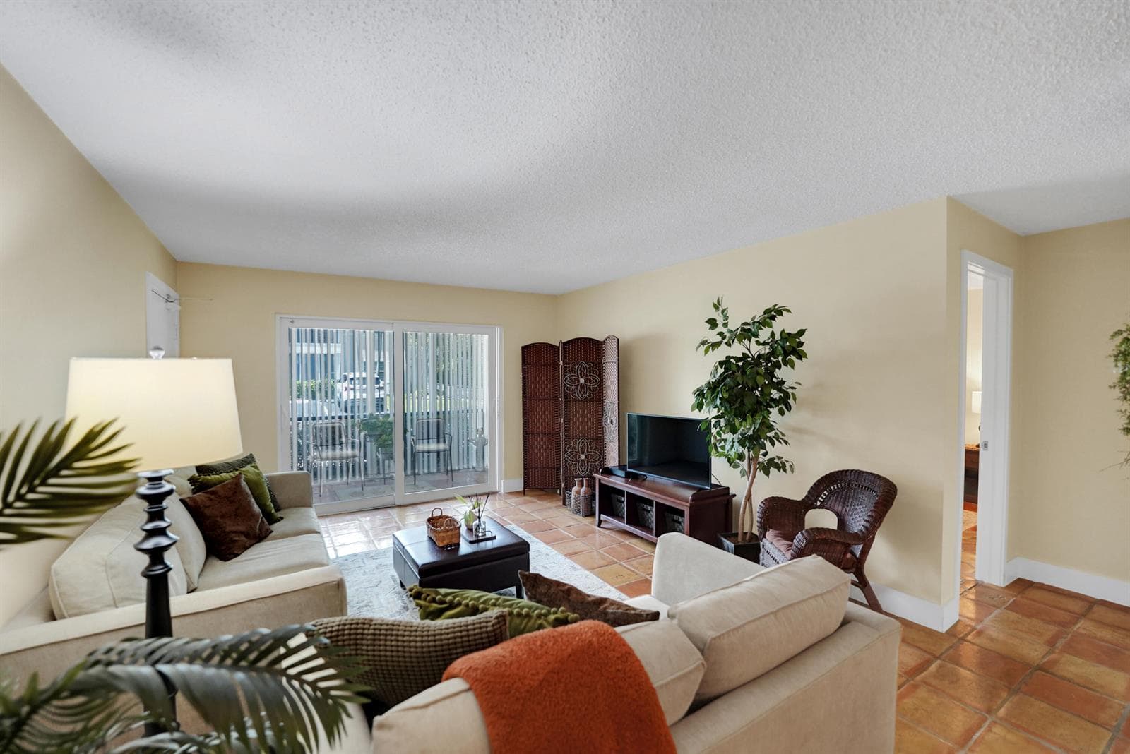 6473 BAY CLUB Drive 1 photo 3