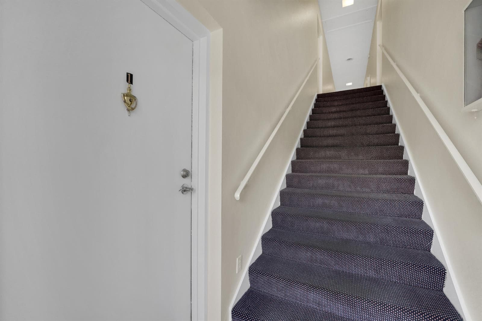 6473 BAY CLUB Drive 1 photo 18