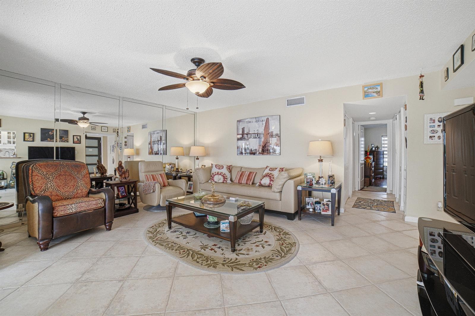 3200 N OCEAN Drive 104 photo 24