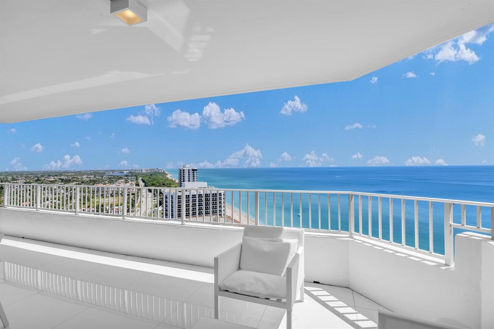 500 S Ocean Boulevard 2207 photo 10