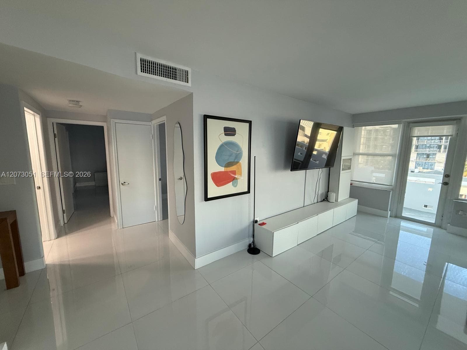 3111 N Ocean Dr 506 photo 12