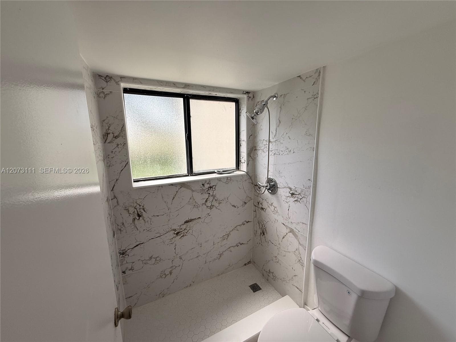 9725 photo 7