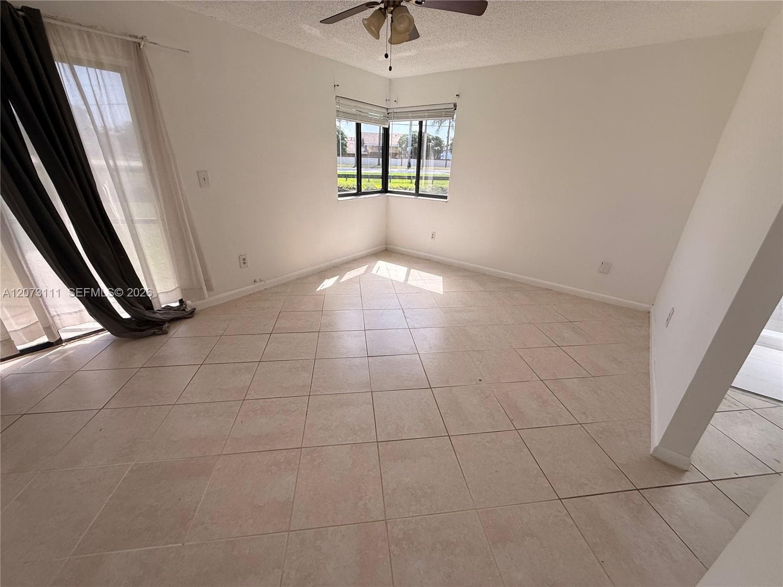 9725 photo 8