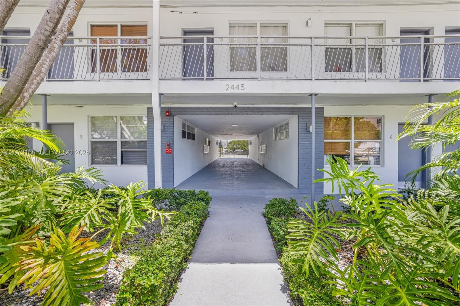 2445 Lake Pancoast Dr 4 photo 24