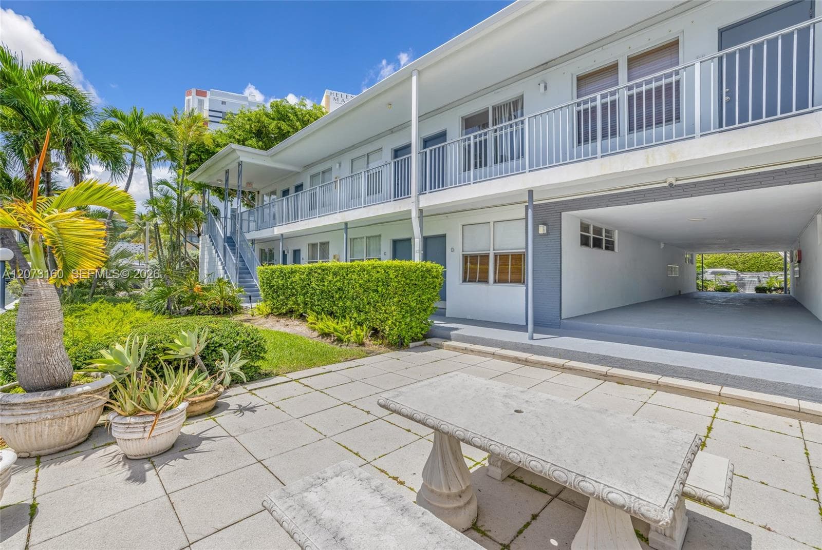 2445 Lake Pancoast Dr 4 photo 25