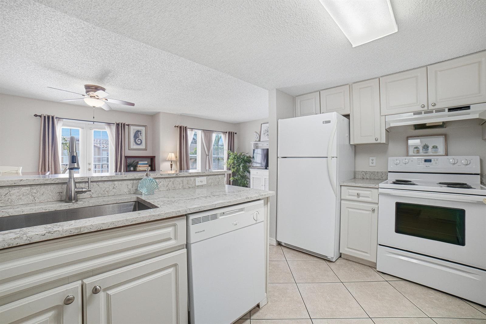 1145 Lake Shore Drive 206 photo 14