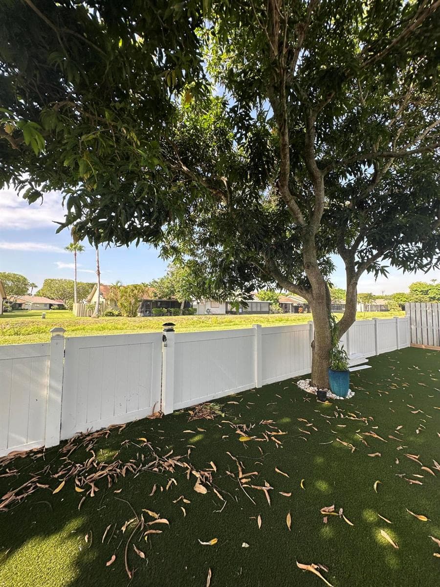 8 Elton Place photo 25