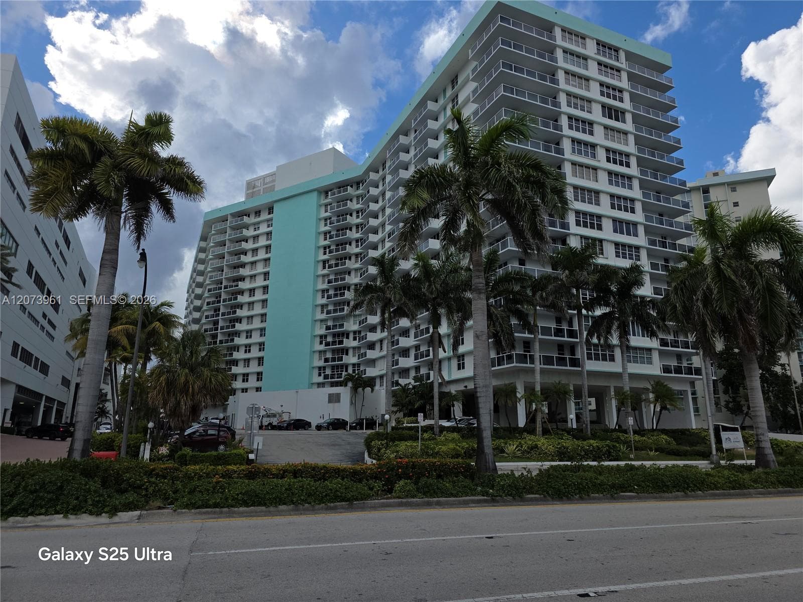 3725 S Ocean Dr 619 photo 1