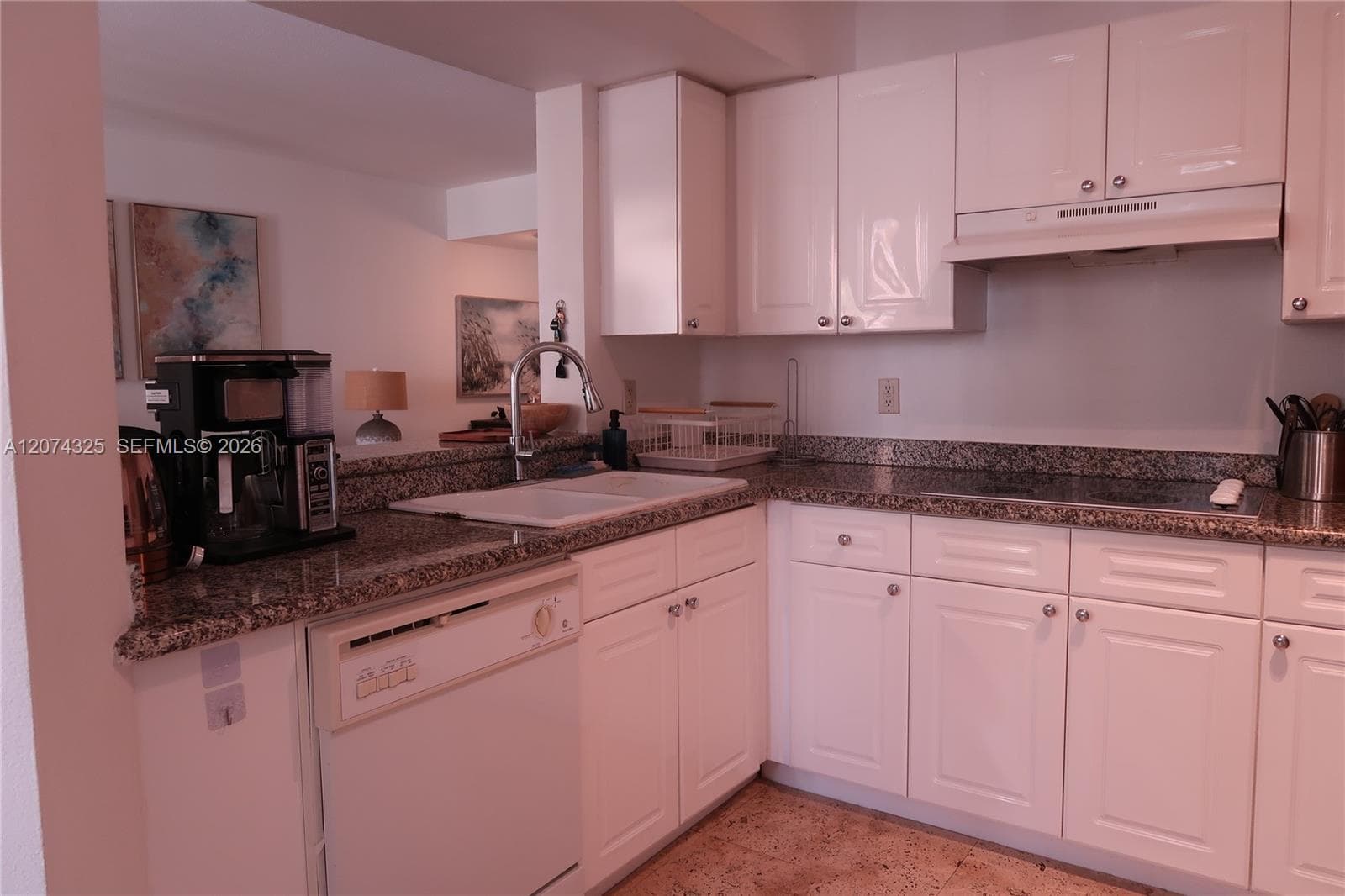 125 Jefferson Ave 115 photo 9