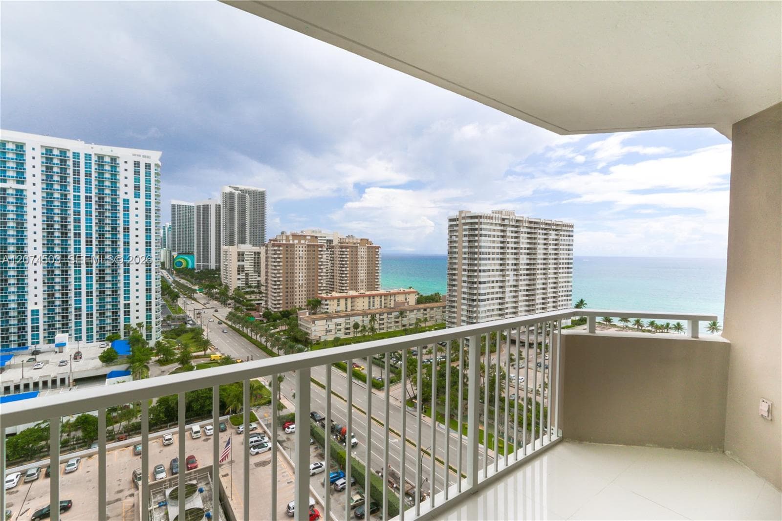 1985 S Ocean Dr 17K photo 1