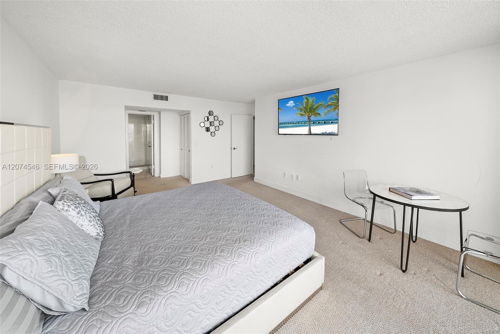 881 Ocean Dr 16F photo 25
