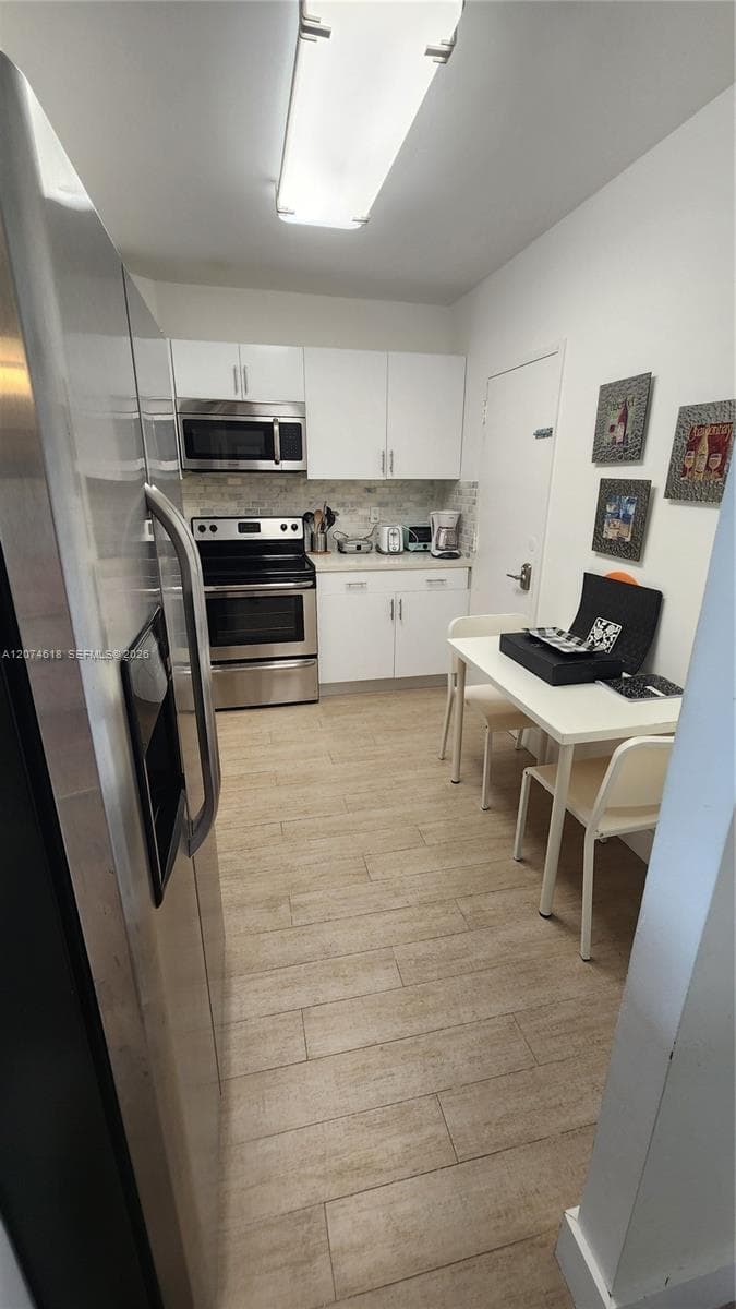 500 Bayview Dr 1725 photo 6