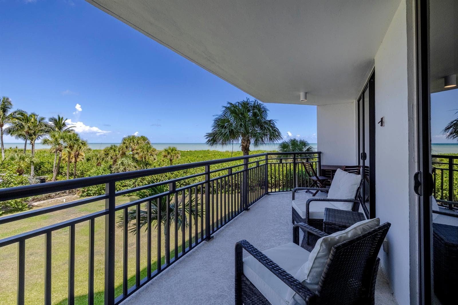 2800 N HIGHWAY A1A 302 photo 3