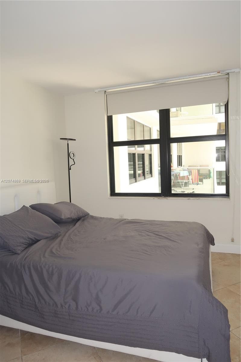 9801 Collins Ave 14T photo 11