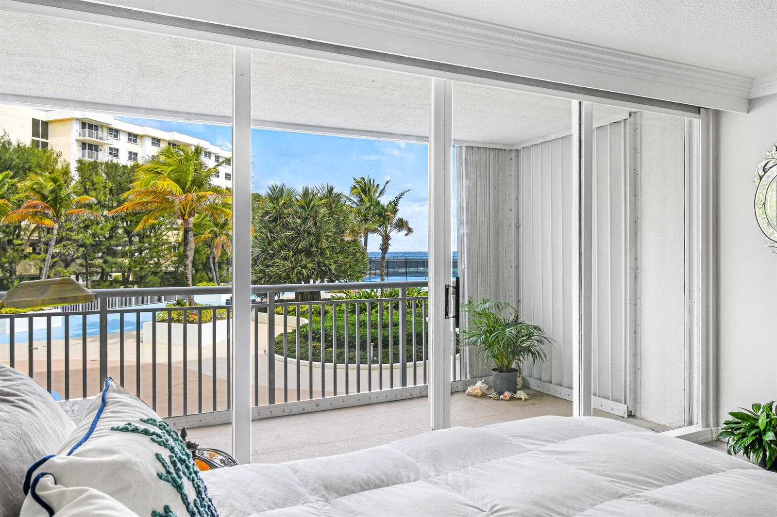 3546 S Ocean Boulevard 322 photo 12