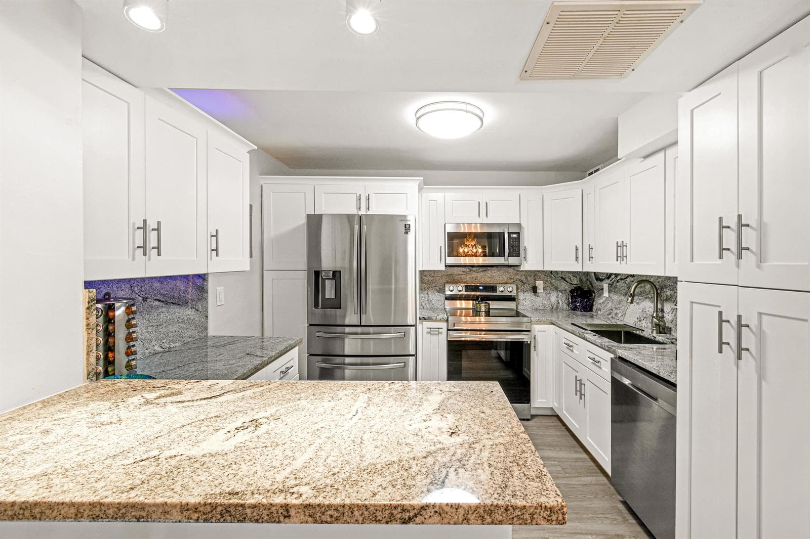 3546 S Ocean Boulevard 322 photo 8