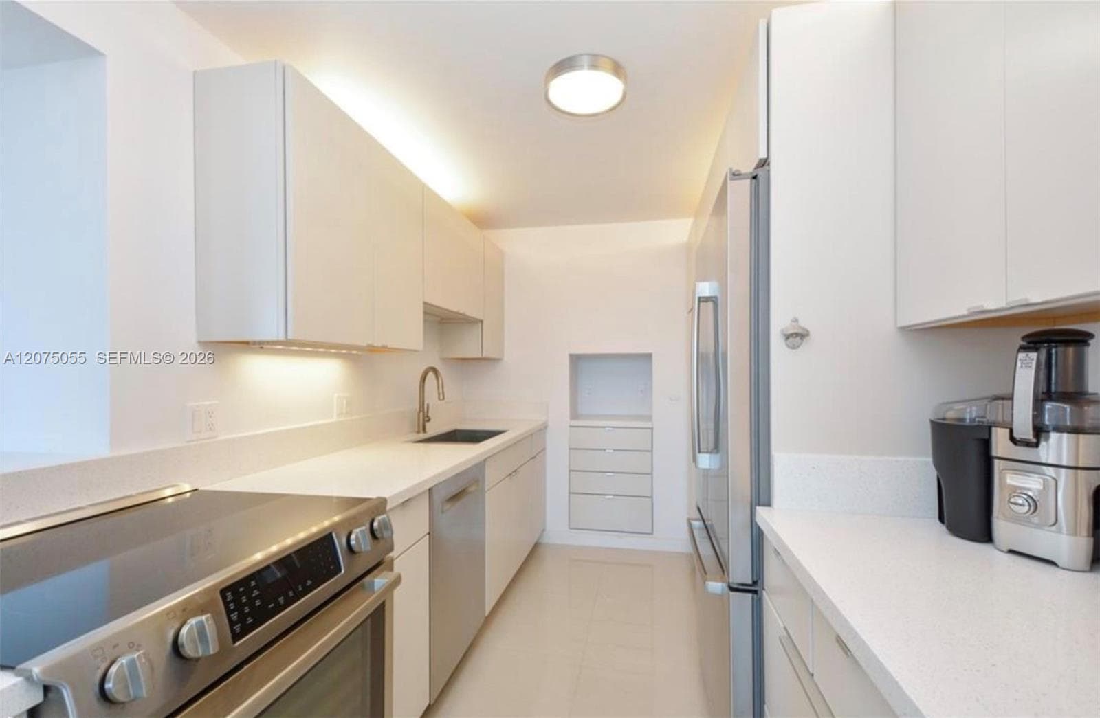 209 N Fort Lauderdale Beach Blvd 10A photo 2