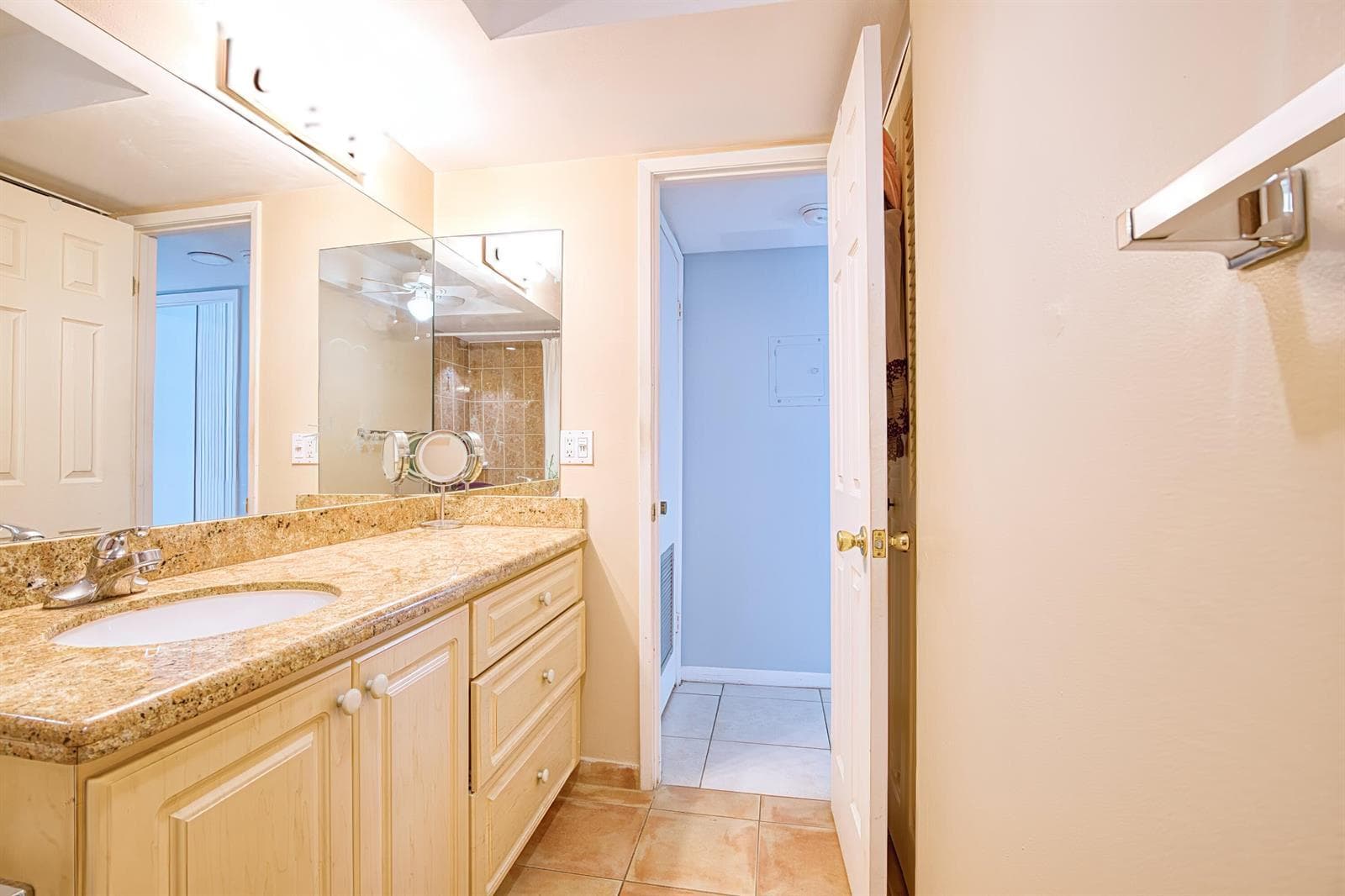111 Briny Avenue 27-12 photo 19